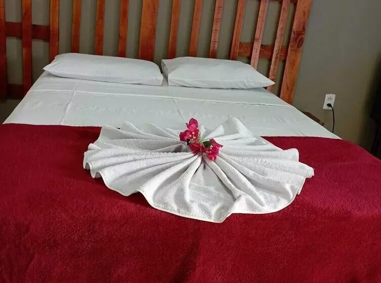 Hostel Pousada Flor De Paris