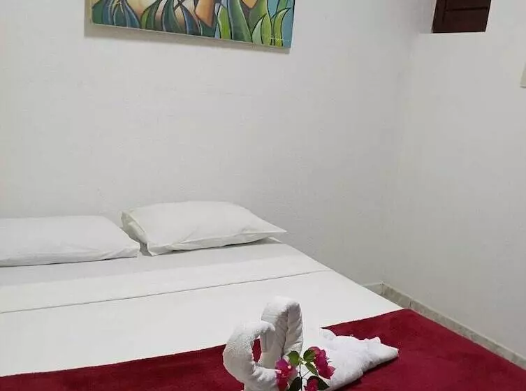 Hostel Pousada Flor De Paris