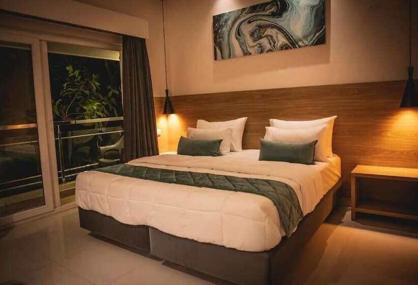 Hôtel Eiffel Suites