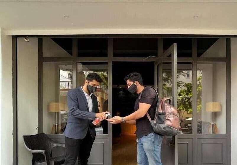 Hôtel Eiffel Suites