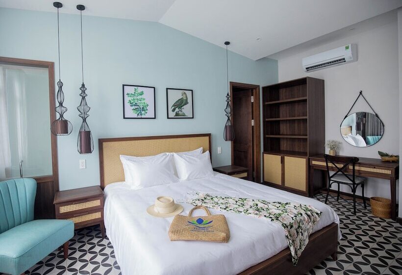 هتل Flower Beachstay & Coffee