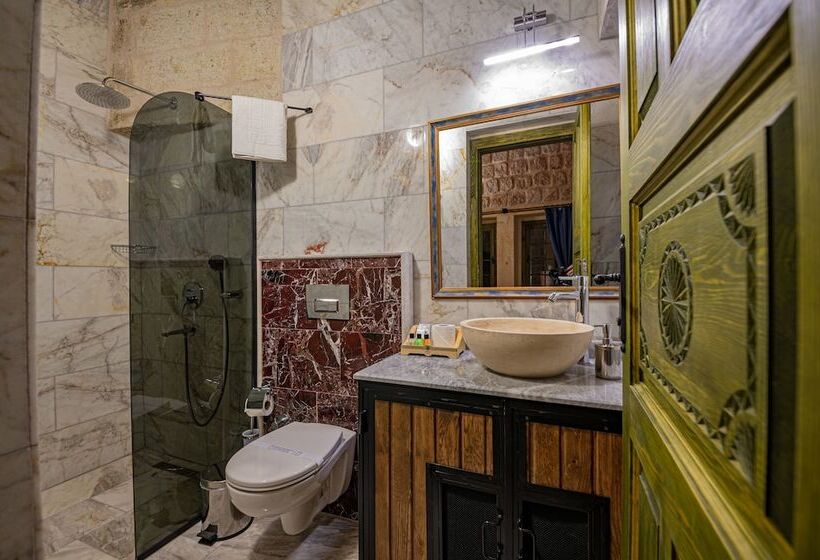 هتل Janus Cappadocia