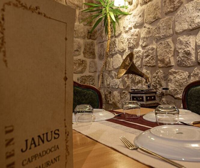 هتل Janus Cappadocia