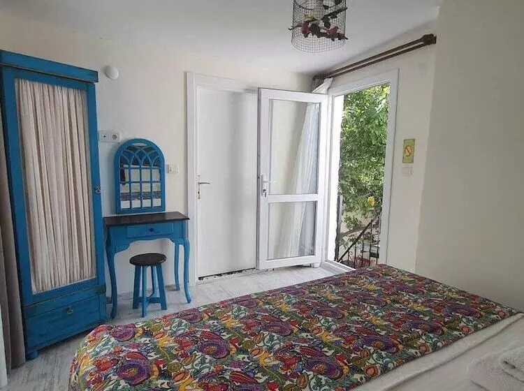 هتل Kakule Pansiyon & Cafe