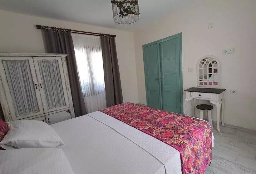 هتل Kakule Pansiyon & Cafe