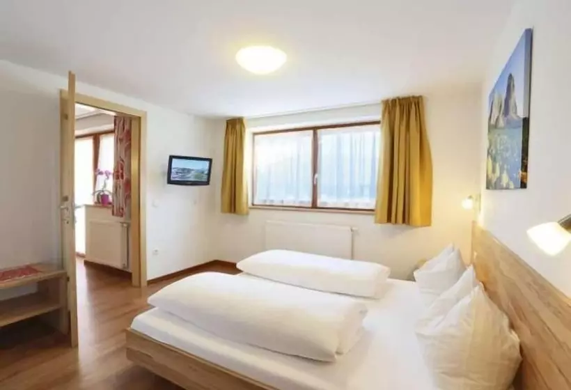 ホテル Pichlerhof