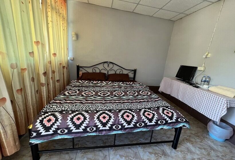 Hotel Pinmanee Resort And Homestay