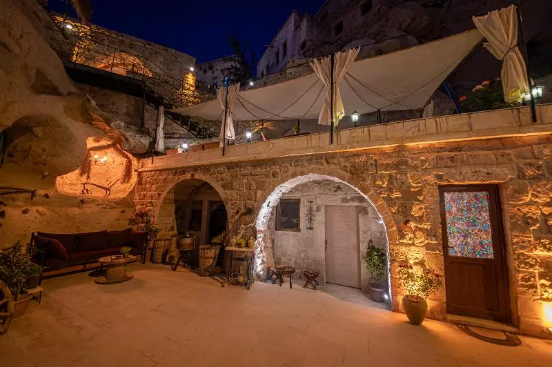 ホテル Shiraz Cave Cappadocia