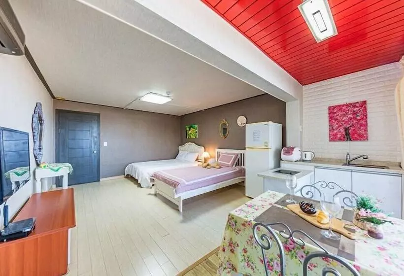 Yangyang Silver Sea Pension