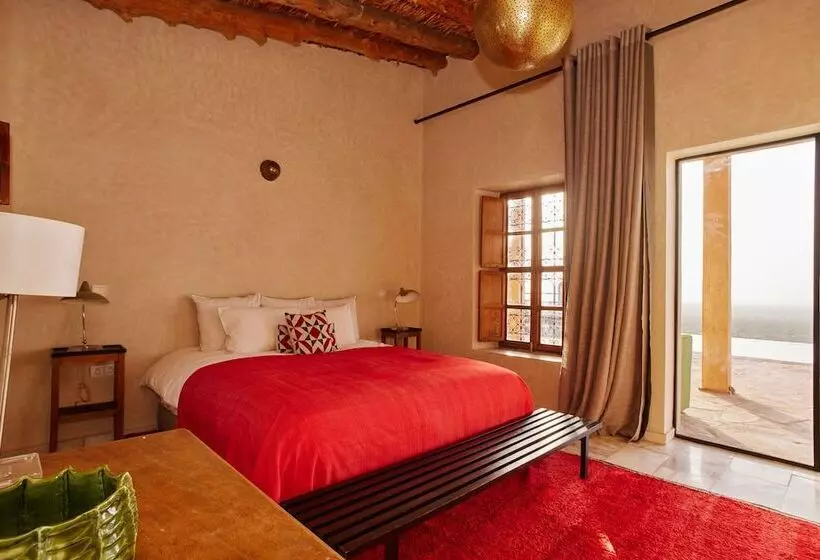 Aamiaismajoitus (B&B) Dar Imiri