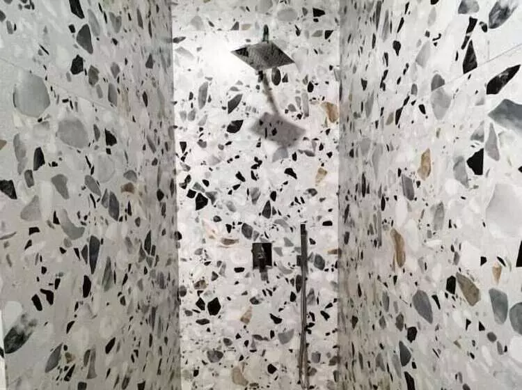 簡易ホテル Happy Stay