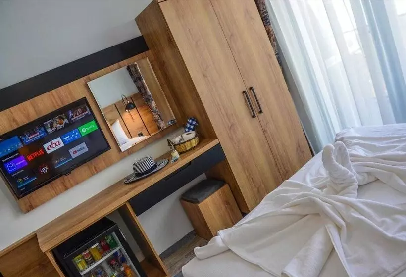 Hotelli Assos Derin Mavi