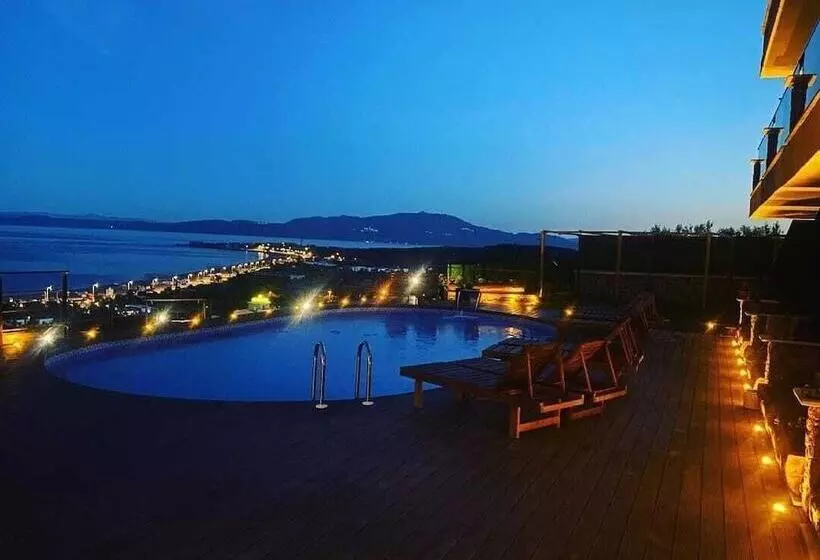 Hotelli Assos Derin Mavi