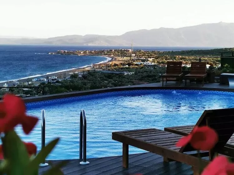 Hotelli Assos Derin Mavi