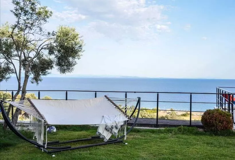 Hotelli Assos Derin Mavi