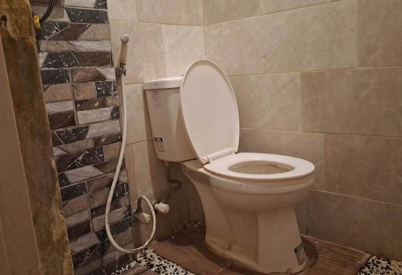 Szálloda Bintang Khanida Syari Ah