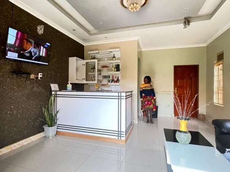 호텔 Katro City Suites