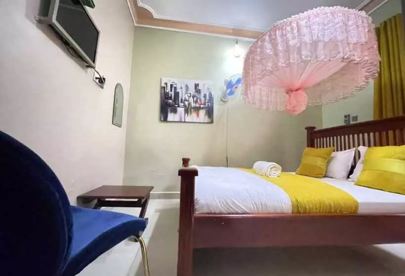 هتل Katro City Suites