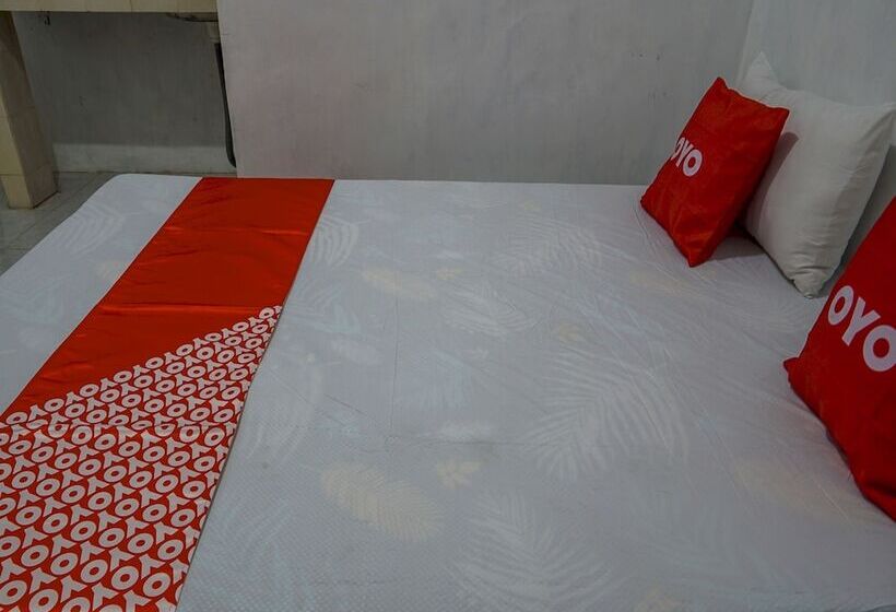 Hotel Nurul Hikmah Homestay Syariah & Sport Center By Oyo