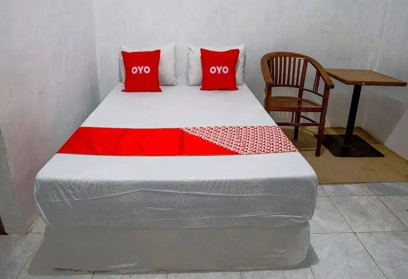 هتل Nurul Hikmah Homestay Syariah & Sport Center By Oyo