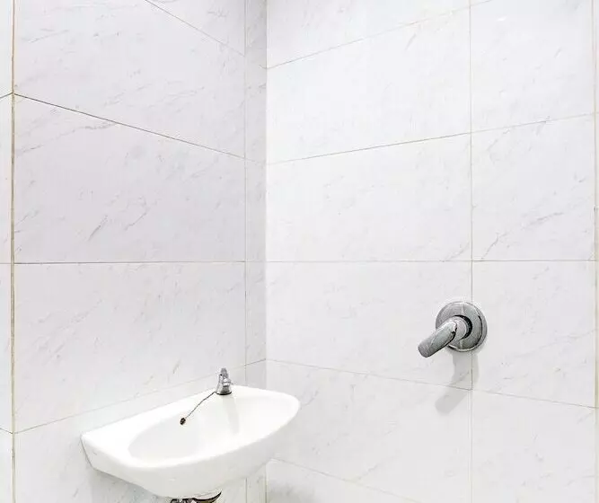 Hotel Pasadena House By Oyo