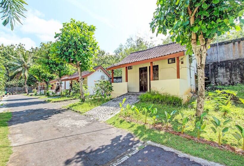 هتل Spot On 92257 Orchid Guest House