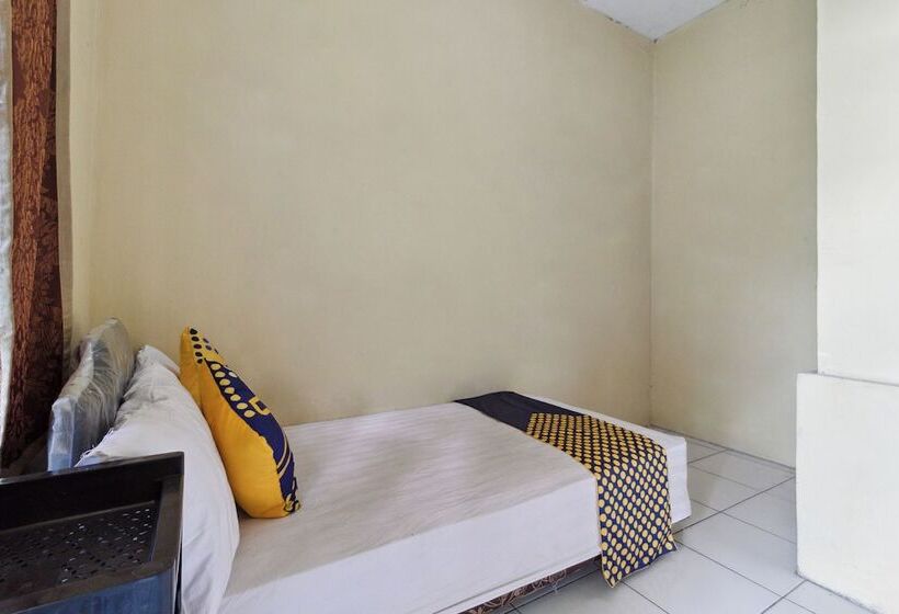 Hotel Spot On 92832 Al Mahira Syariah