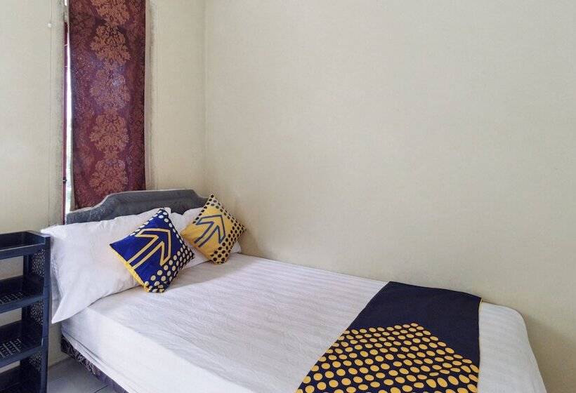 Hotel Spot On 92832 Al Mahira Syariah