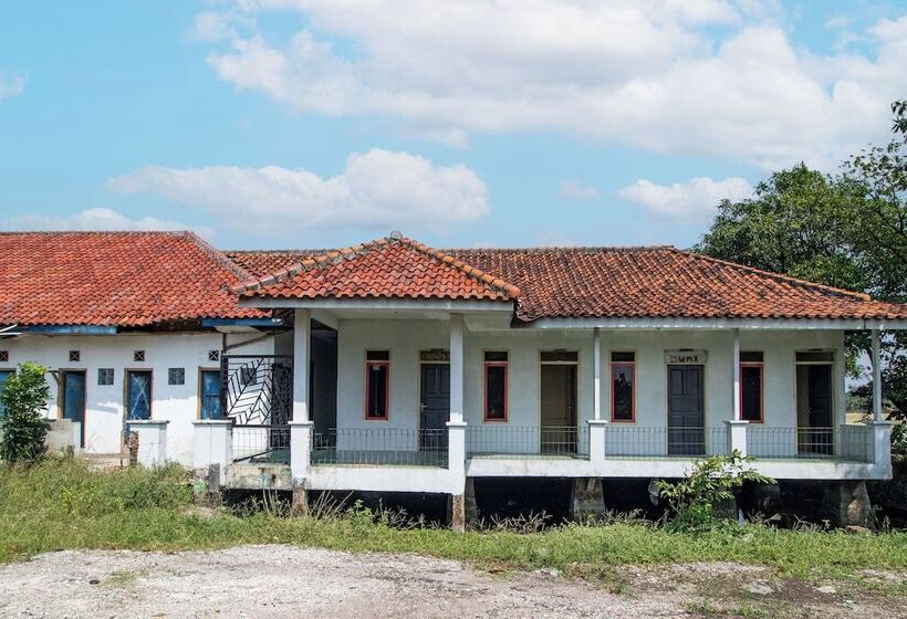 Hôtel Spot On 92832 Al Mahira Syariah