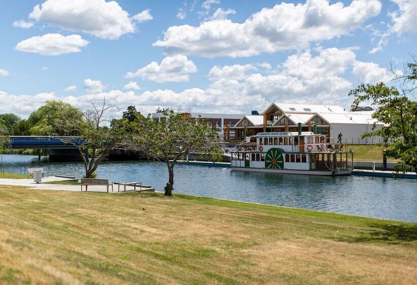 Мотель Riverlands Holiday Park