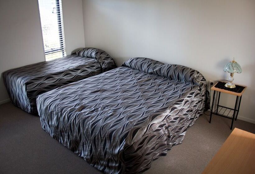 Мотель Riverlands Holiday Park