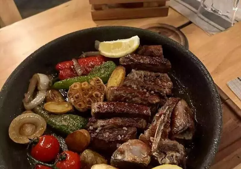 Majatalo Bujtina Ajazi