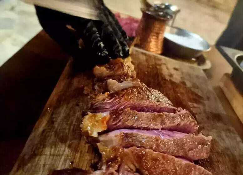 펜션 Bujtina Ajazi