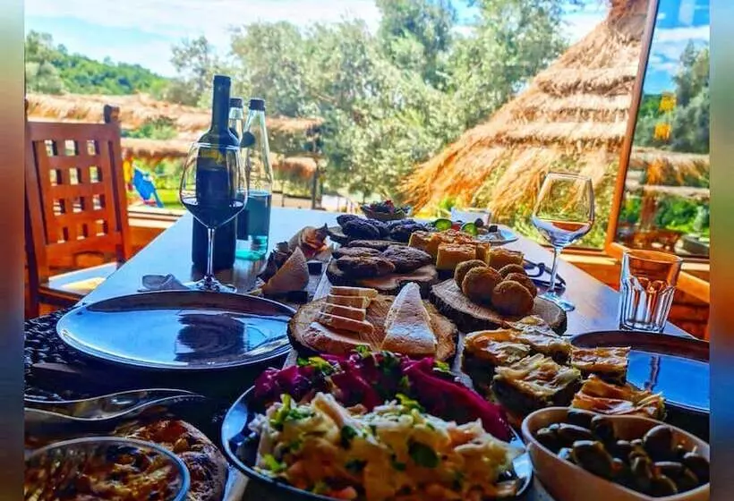 Majatalo Bujtina Ajazi