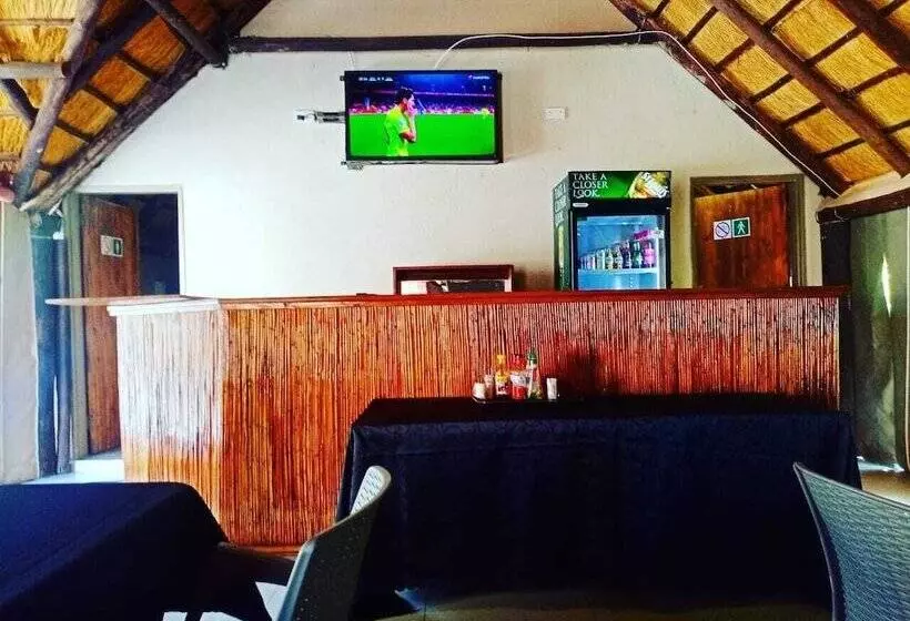 پانسیون Etang Guest House