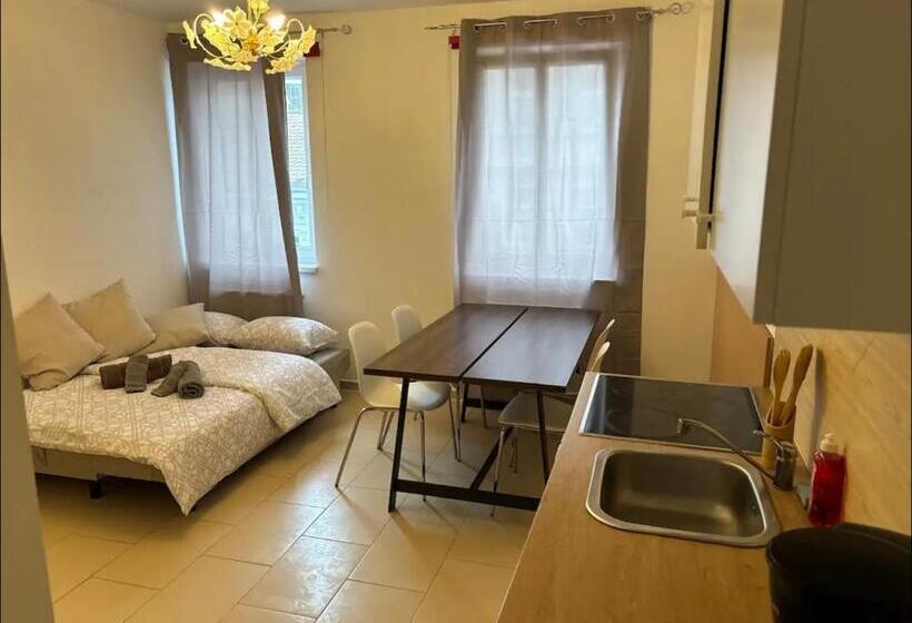 Treasure Home Apartment 1050