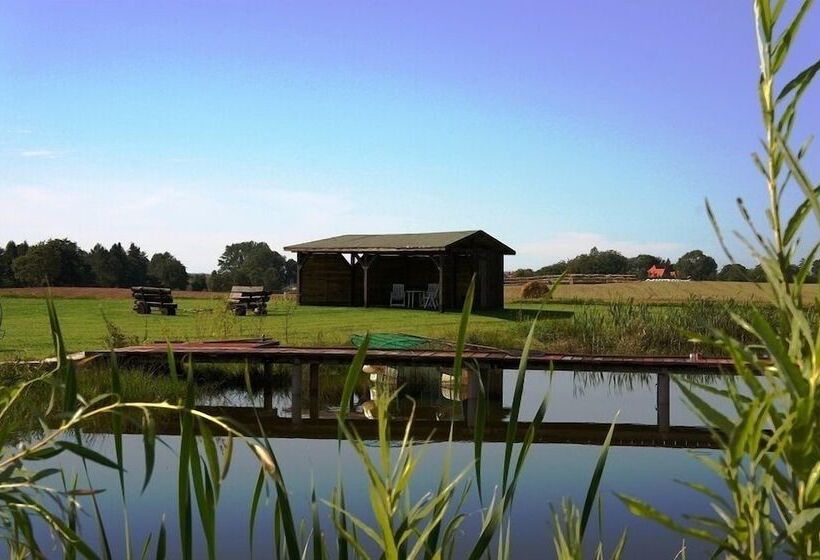 בית מלון כפרי Agro Nad Stawem