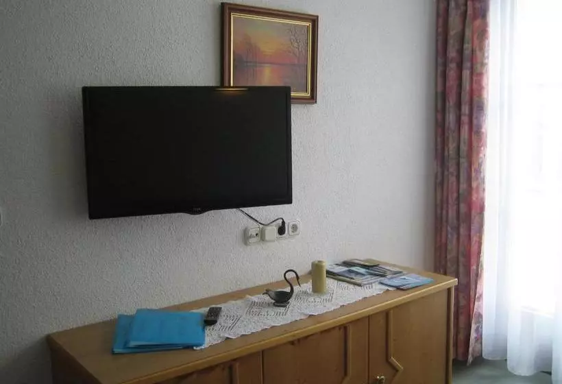 هتل Appartment Alpenhäusl
