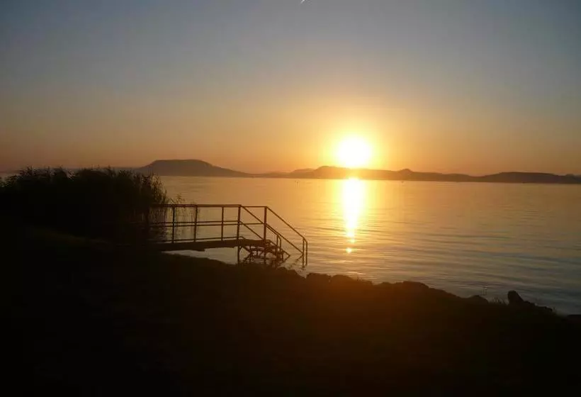 Hotelli Aranyhíd