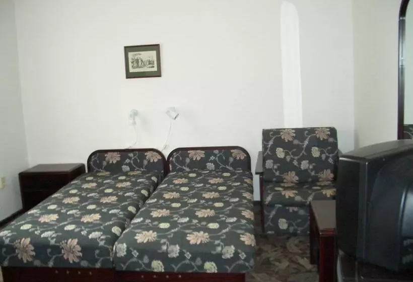 Hotelli Aranyhíd