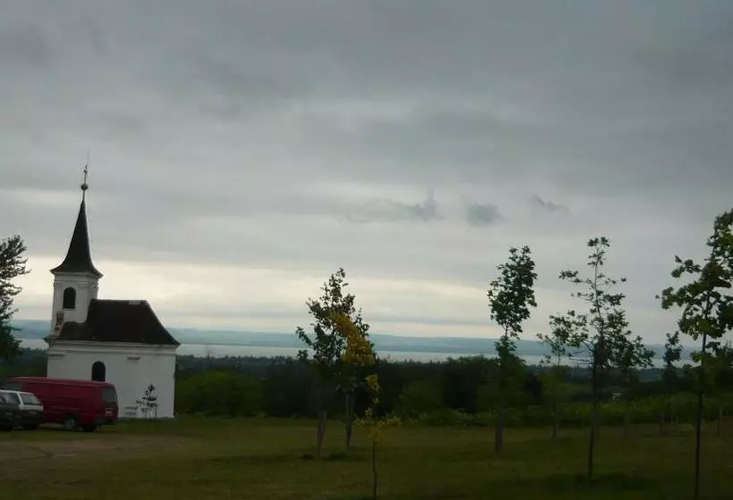 Hotelli Aranyhíd