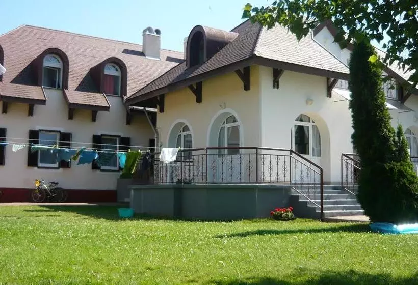 Hotelli Aranyhíd