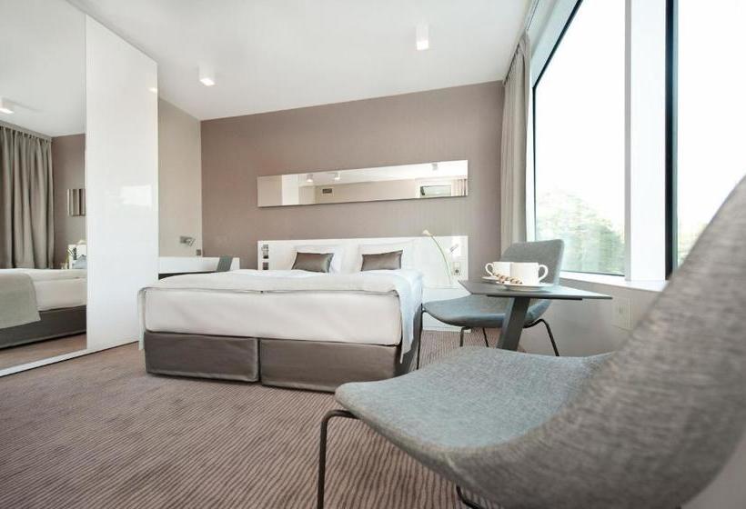 בית מלון כפרי Baltic Palace