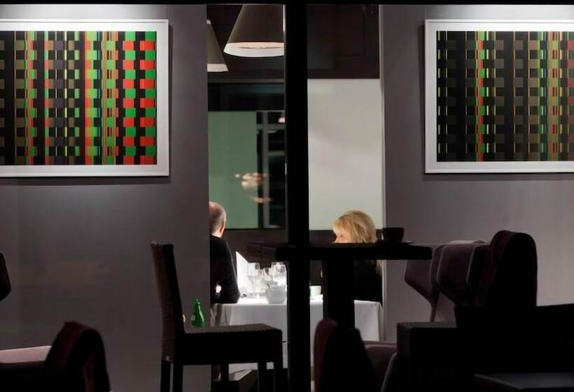 בית מלון כפרי Bristol Art & Medical Spa