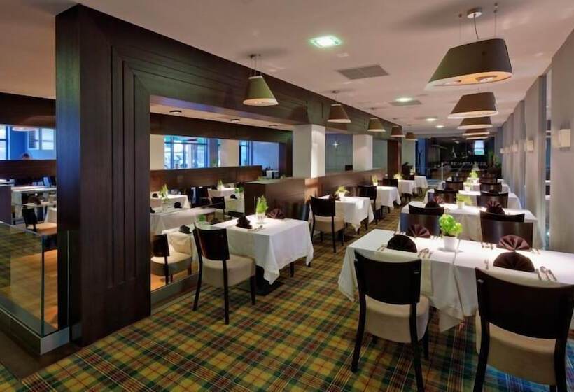 בית מלון כפרי Bristol Art & Medical Spa