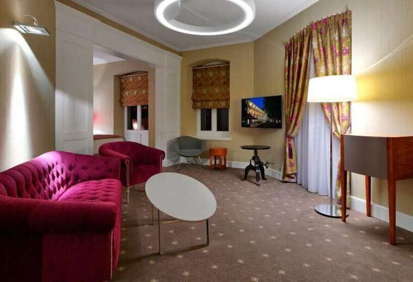 בית מלון כפרי Bristol Art & Medical Spa