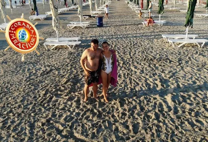 ホテル Club De Vacanta Corabia Piratilor Family Resort Mamaia Nord
