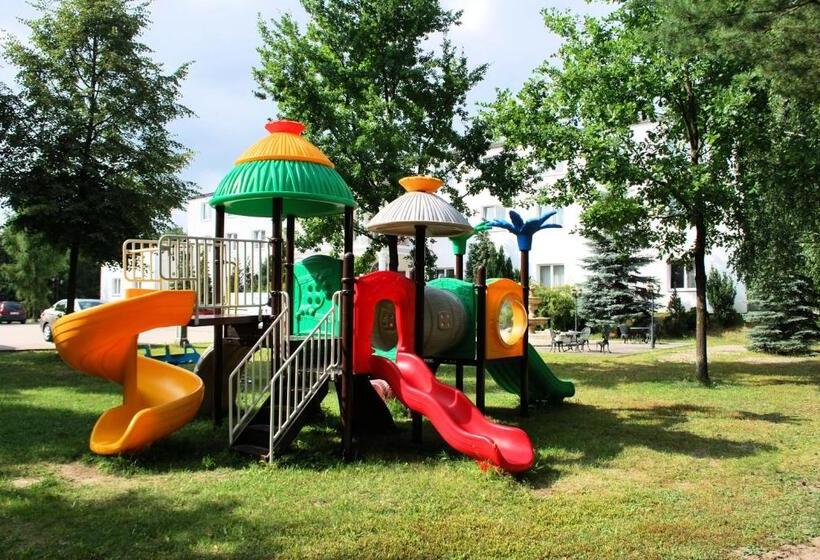 בית מלון כפרי Książę Poniatowski