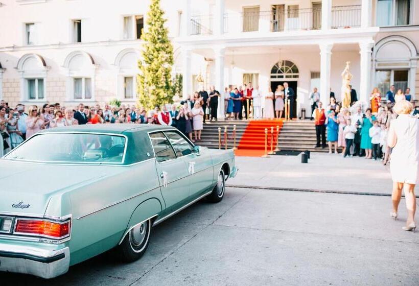 בית מלון כפרי Książę Poniatowski