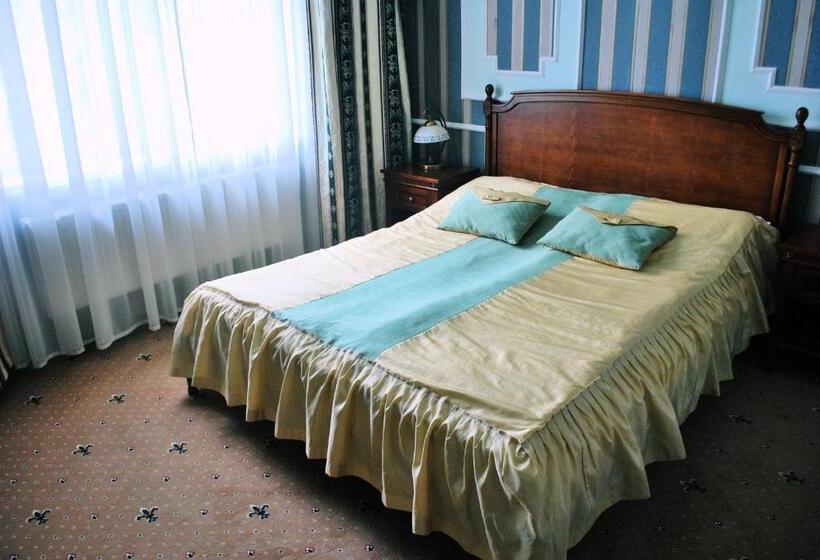 בית מלון כפרי Książę Poniatowski